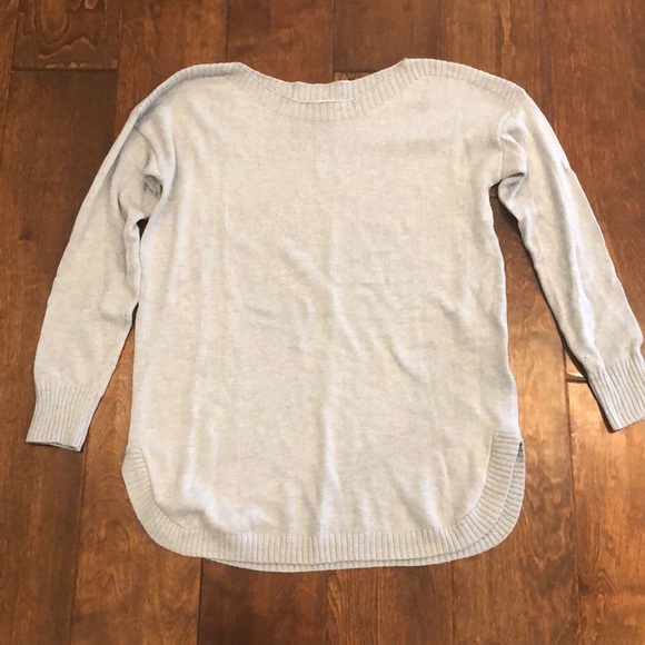 Old Navy shirt. - Picture 1 of 2